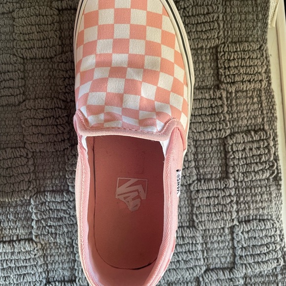 Vans Classic Slip On Checkerboard Pink & White US Women's 7. Gently used. - Picture 4 of 6